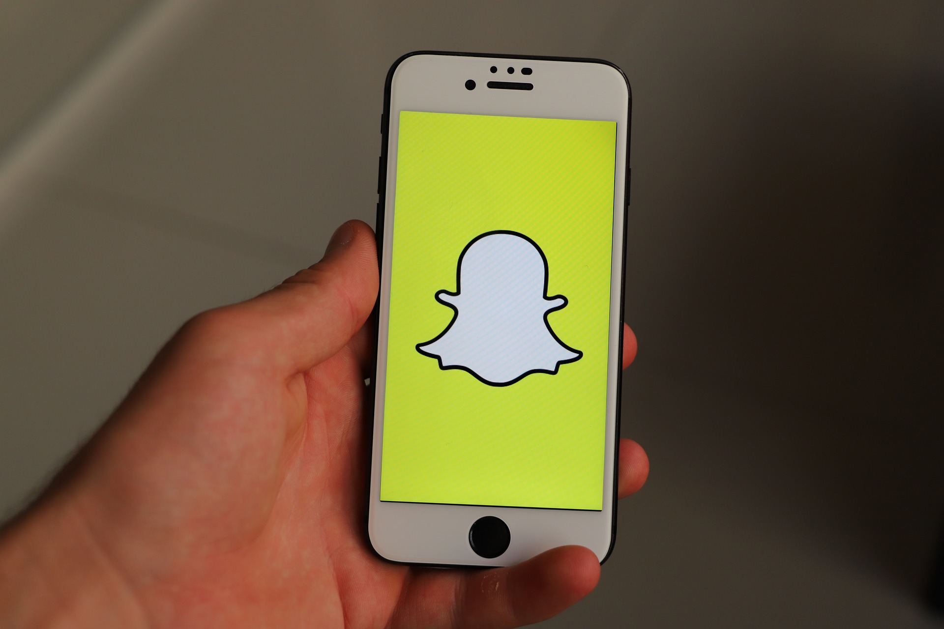 iphone-Snapchat gehackt Hintergrund in der Hand