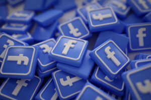 3D Facebook Logos gehackt